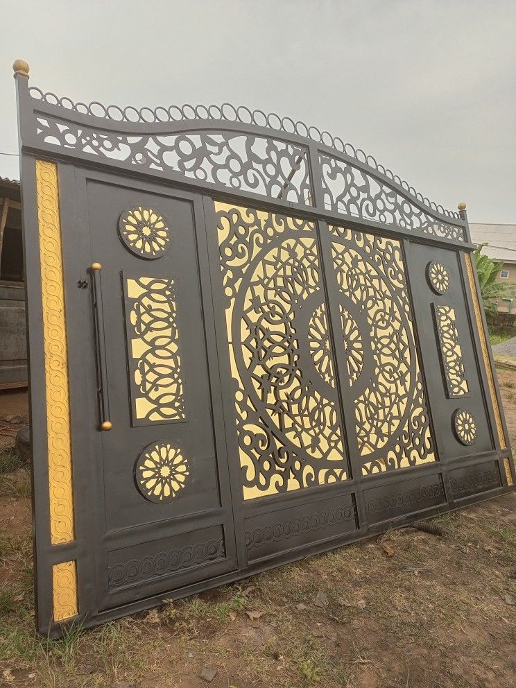 Modern Sliding Gate